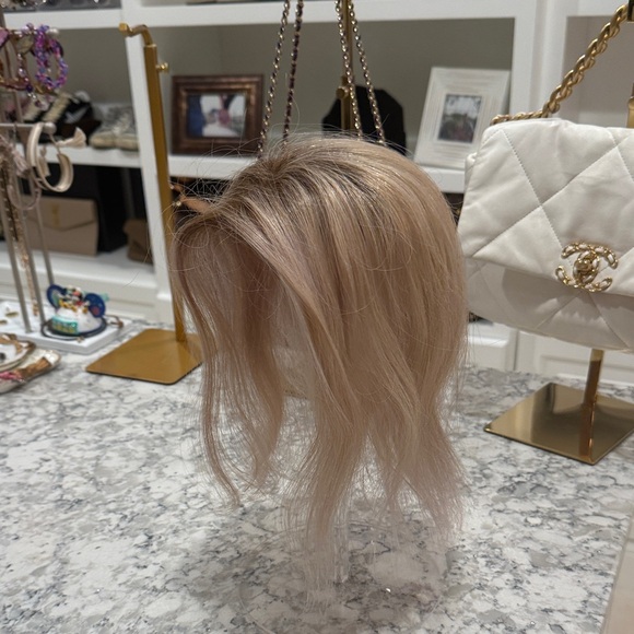 Jon Renau- Womens Hair topper 12 inches - Picture 4 of 6